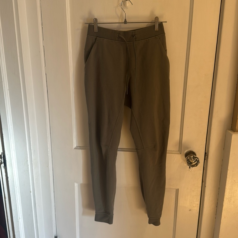 Men’s lululemon joggers